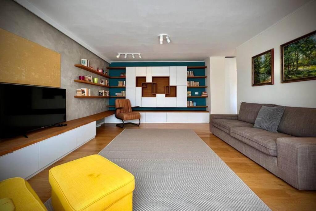 Bright And Modern Home Timisoara Exterior foto