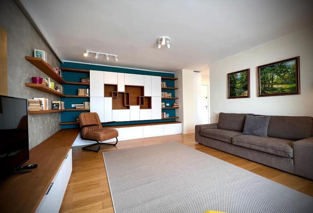 Bright And Modern Home Timisoara Exterior foto